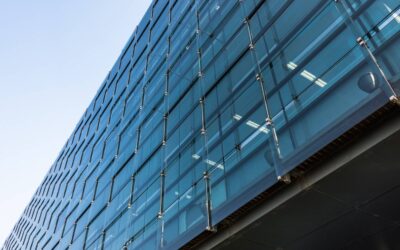 Transforming Spaces: The Art of Seamless Glass Replacement